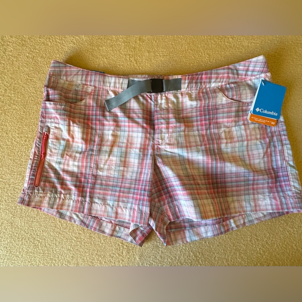 Columbia Women's Cargo Shorts - Pink and Gray Plaid